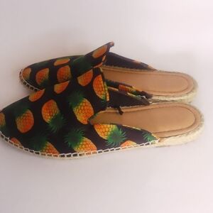 Rampage Black and Orange Pineapple Espadrilles